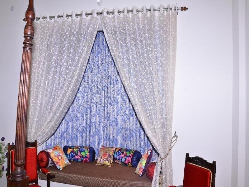 Tej Mahal Palace Bandikui Kültér fotó